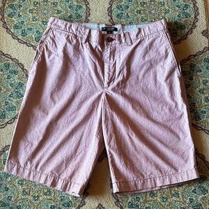 Banana Republic men’s Emerson short Light pink color -darker Polk a dot Size 32
